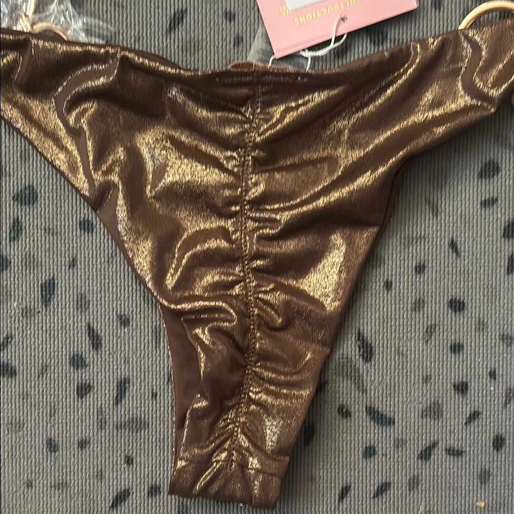 Bronze Bikini Jewel Detail - Picture 6 of 6